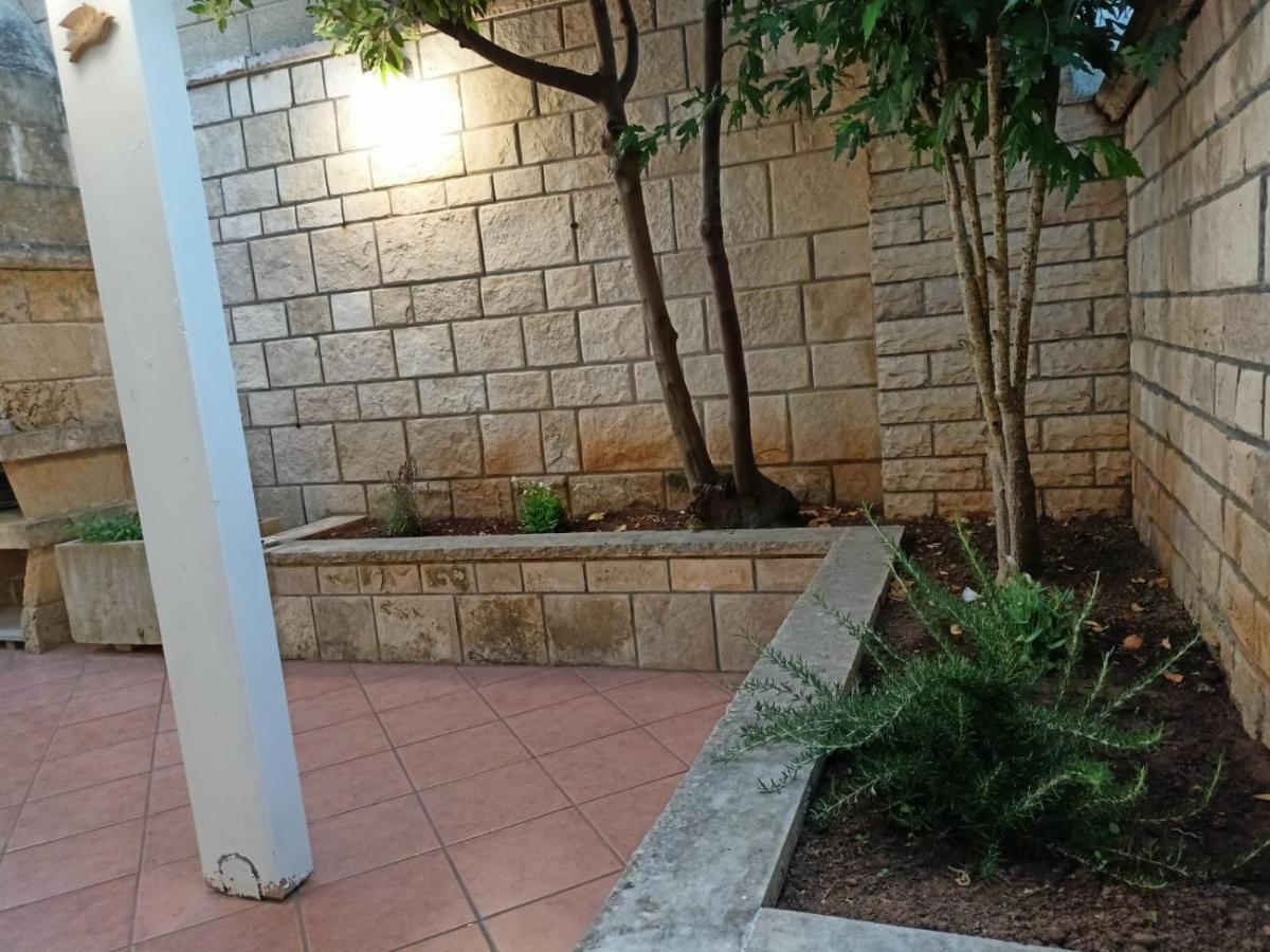 Villetta Poesia 50 M Dal Mare Con Giardino E Parcheggio Torre dell'Orso Eksteriør bilde